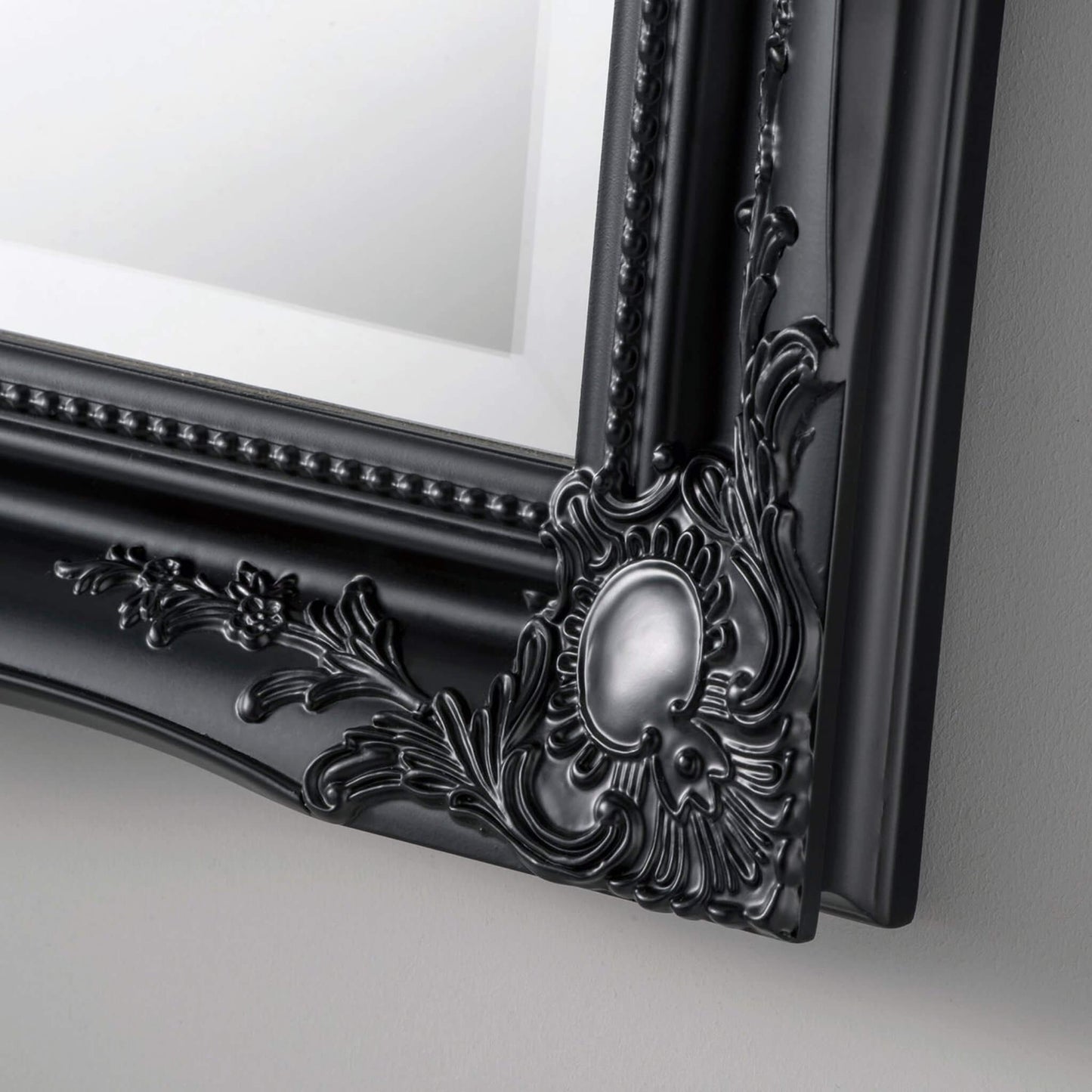 Cheval Wall Mirror in Black Detail