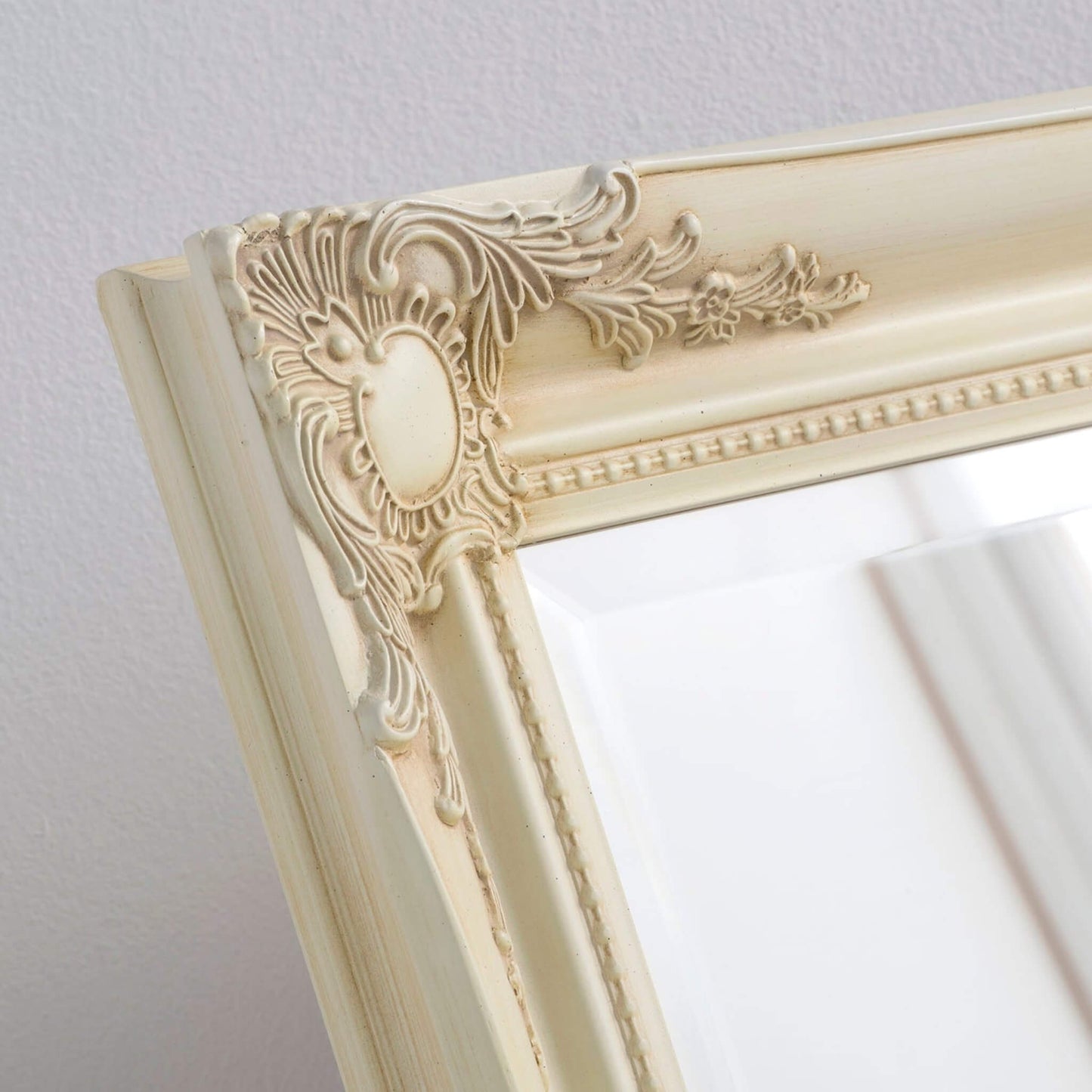 Cheval Wall Mirror in Ivory Detail