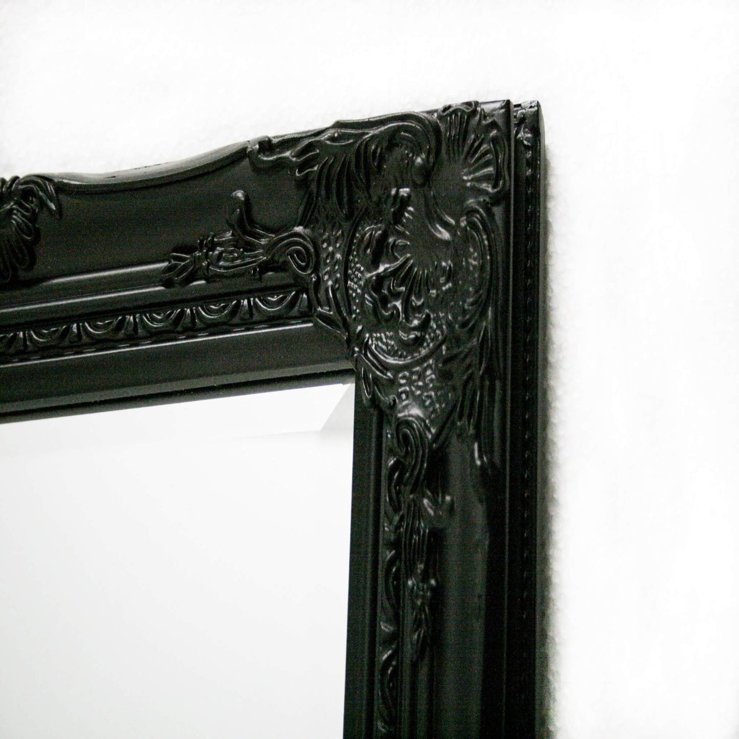 Highbury Wall Mirror in Black Detail