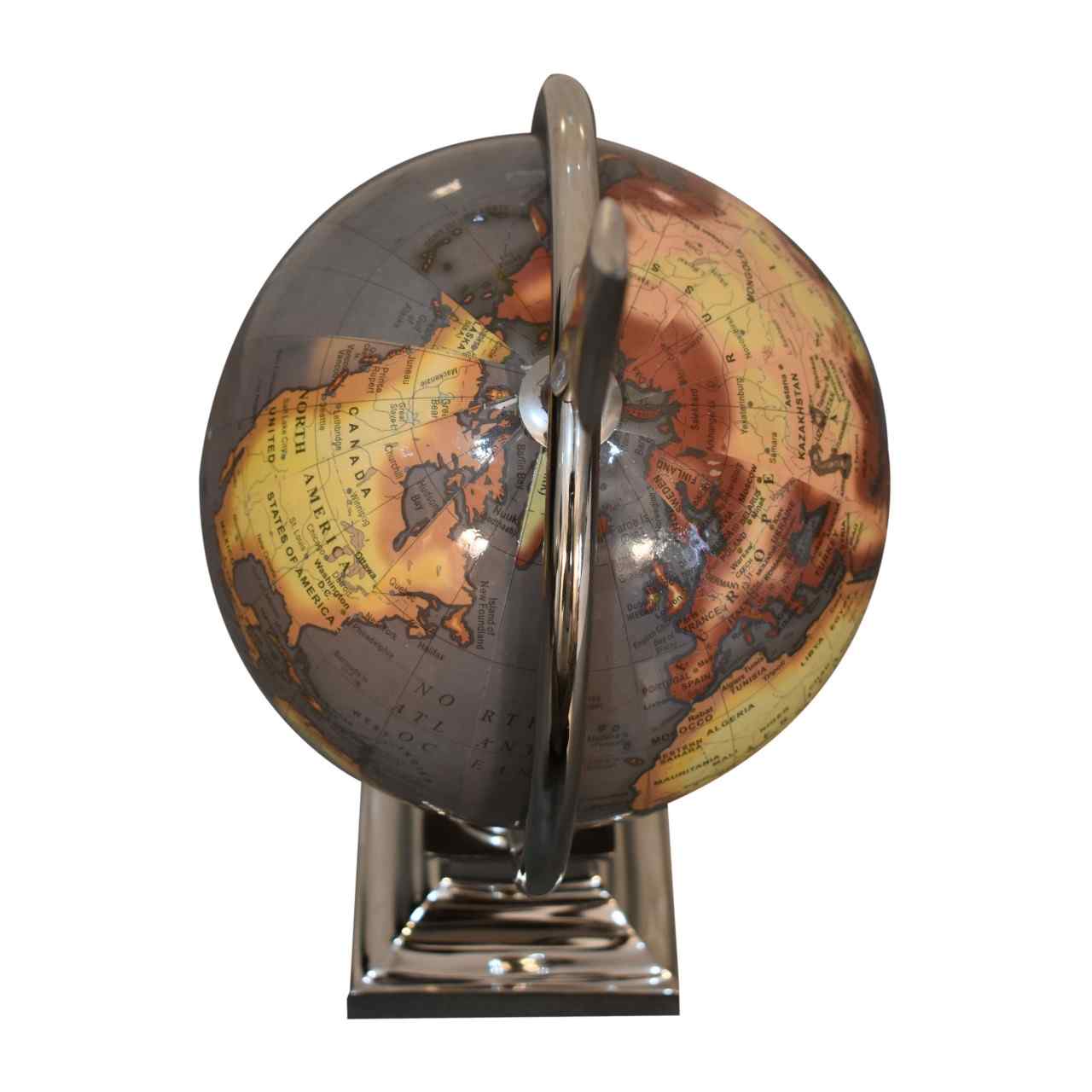 Cupid Style Desk Globe top view