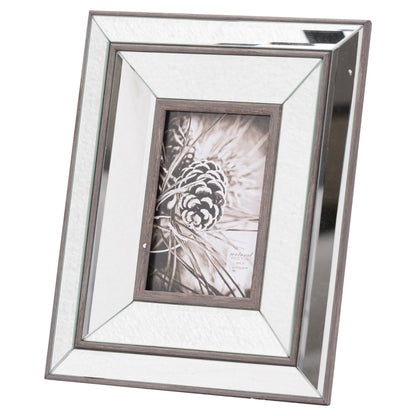 Small_Tristan_Mirror_and_Wood_Frame